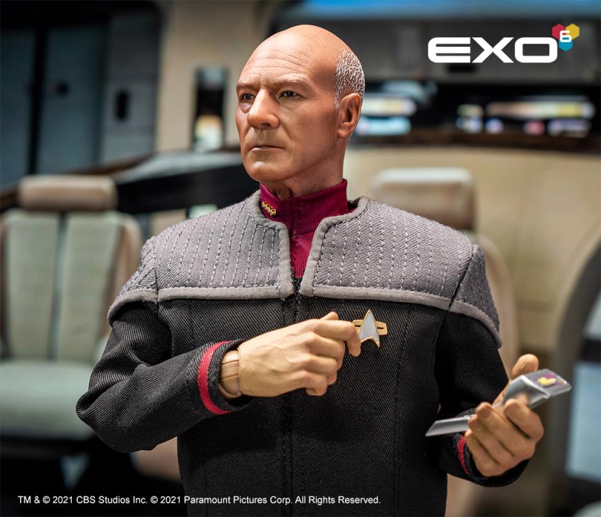 Star Trek: First Contact Captain Picard 1/6 Scale Figure Gallery Image 6