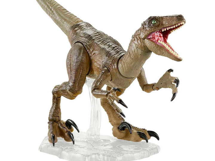 Jurassic Park Amber Collection Velociraptor Gallery Image 1