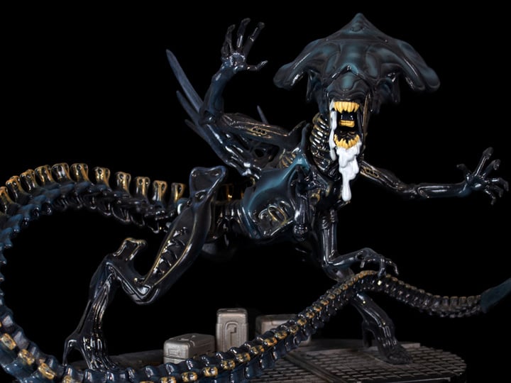 Aliens Q-Fig Max Elite Alien Queen Exclusive Gallery Image 1