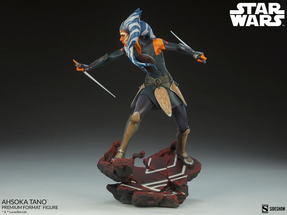 Star Wars: Rebels Premium Format Ahsoka Tano Statue Gallery Image 9