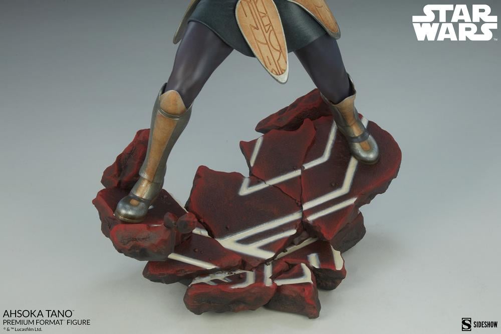 Star Wars: Rebels Premium Format Ahsoka Tano Statue Gallery Image 25