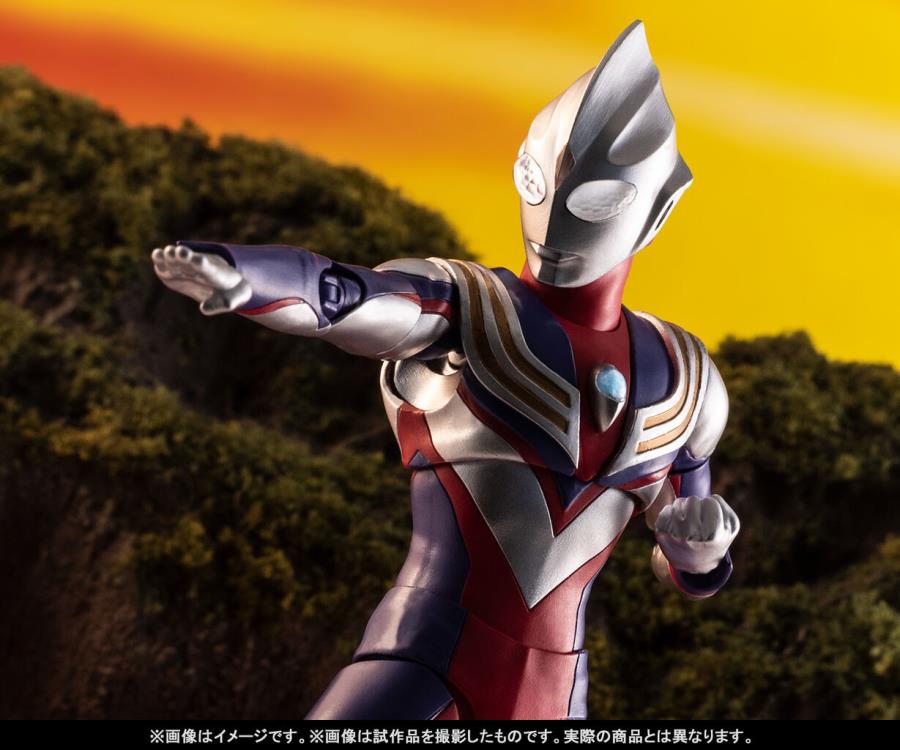 Ultraman S.H.Figuarts -Shinkocchou Seihou- Ultraman Tiga (Multi Type) Action Figure Gallery Image 23