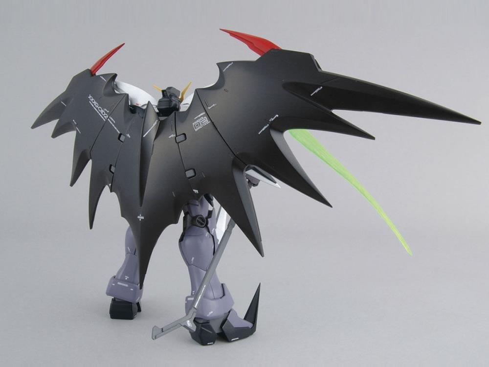 Gundam Wing: Endless Waltz MG Deathscythe Hell (EW Ver.) 1/100 Scale Model Kit Gallery Image 4