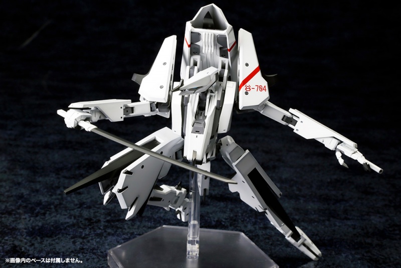 Knights of Sidonia Type 17 Guard Tsugumori Kaini 1/100 Scale Model Kit (Reissue) Gallery Image 15