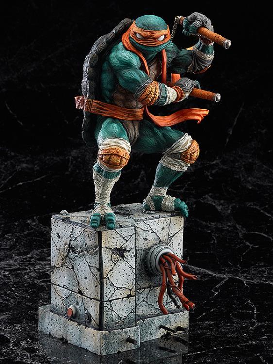 TMNT Michelangelo PVC Statue Gallery Image 4