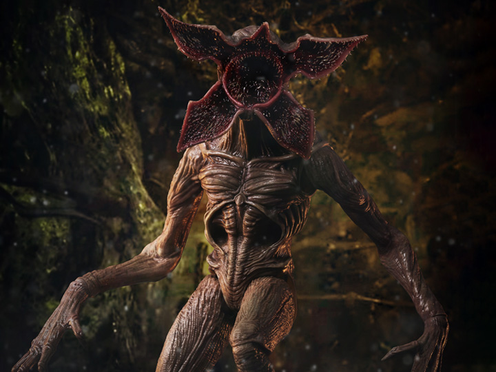 Stranger Things Demogorgon 1/6 Scale Collectible Figure Gallery Image 1
