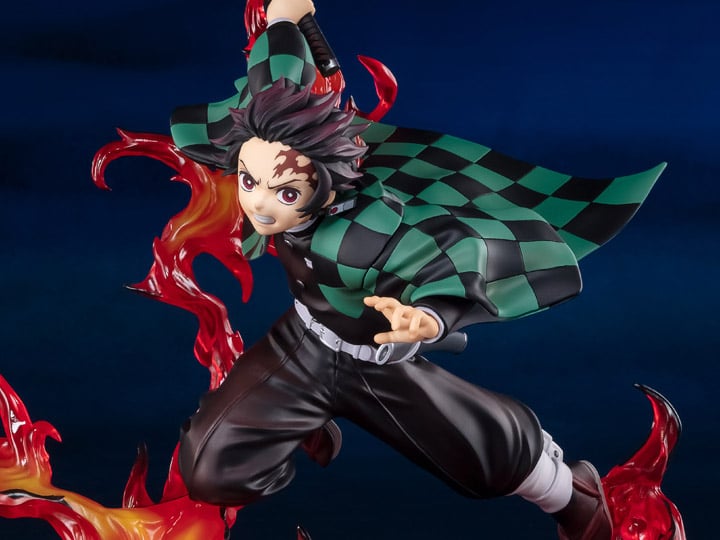 Demon Slayer: Kimetsu no Yaiba FiguartsZERO Tanjiro Kamado (Dance of the Fire God) Gallery Image 1