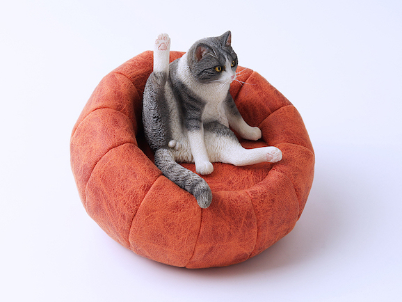 Lazy Cat 4.0 1/6 Scale Figure (Ver. A) With Sofa Gallery Image 3