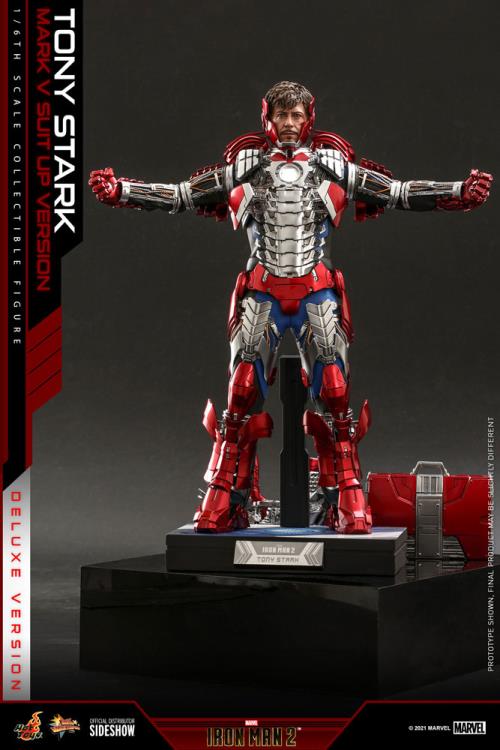 Iron Man 2 MMS600 Tony Stark (Mark V Suit Up Ver.) Deluxe 1/6th Scale Collectible Figure Gallery Image 4