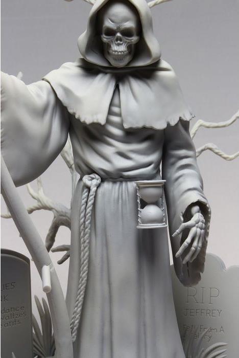 The Grim Reaper 1/8 Scale Model Kit Gallery Image 8