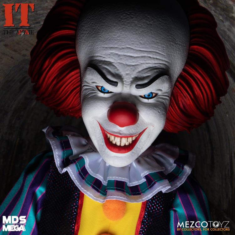 IT (1990) Mezco Designer Series Mega Scale Pennywise Gallery Image 4