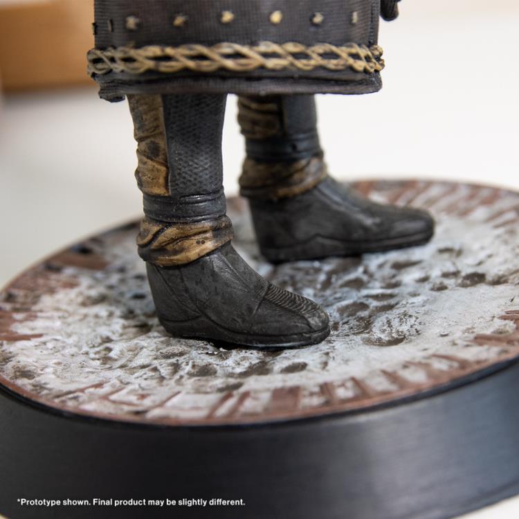 Destiny 2 Beyond Light Eris Morn Statue Gallery Image 9