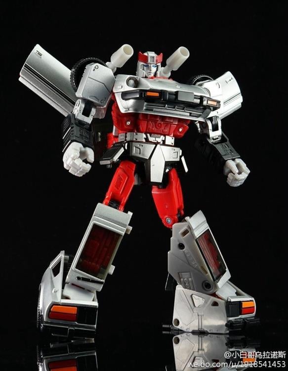 Transformers Masterpiece MP-18S Silverstreak Gallery Image 3