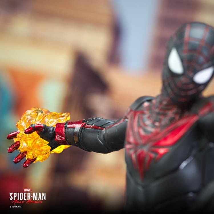Marvel's Spider-Man: Miles Morales Gallery Spider-Man Figure Diorama Gallery Image 8