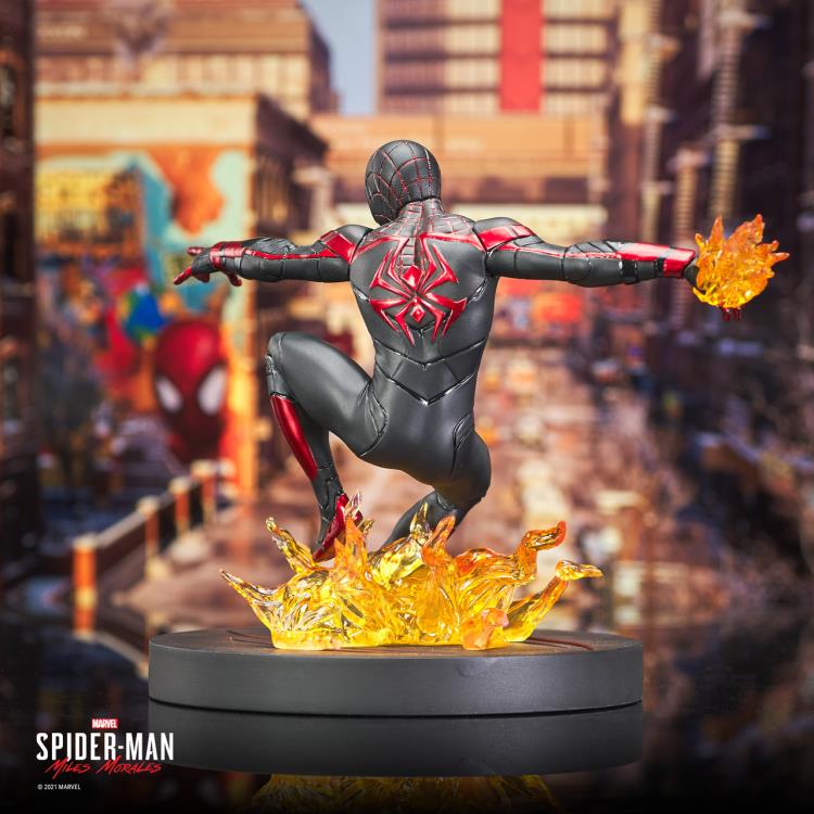 Marvel's Spider-Man: Miles Morales Gallery Spider-Man Figure Diorama Gallery Image 6