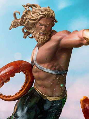 DC Comics Aquaman 1/10 Deluxe Art Scale Limited Edition Statue Gallery Image 2