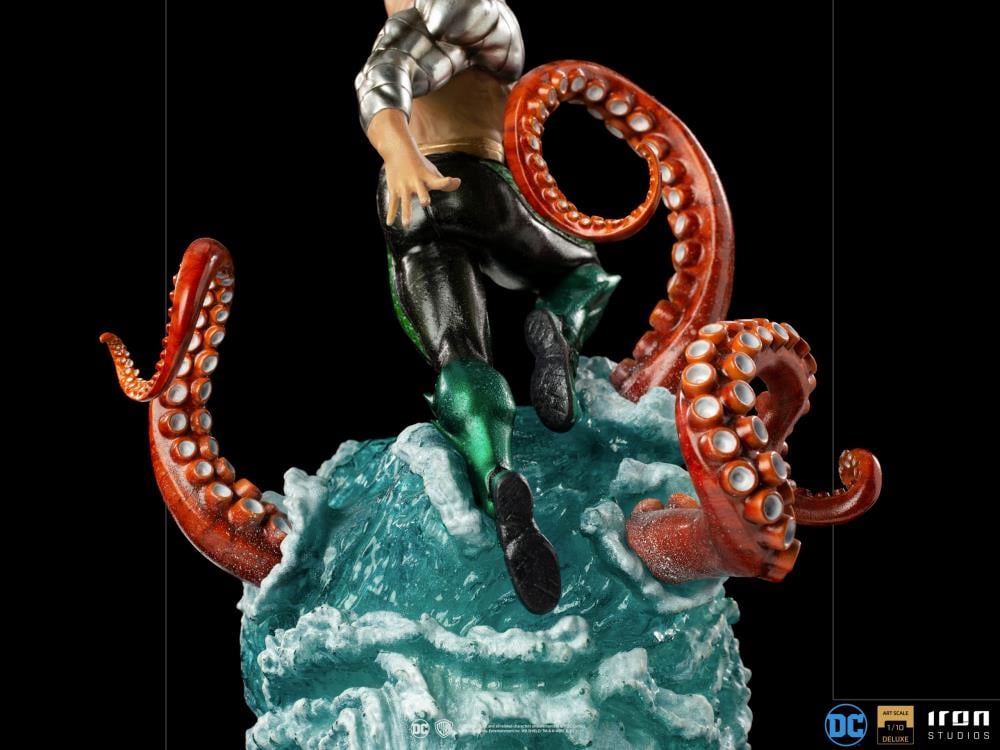 DC Comics Aquaman 1/10 Deluxe Art Scale Limited Edition Statue Gallery Image 8