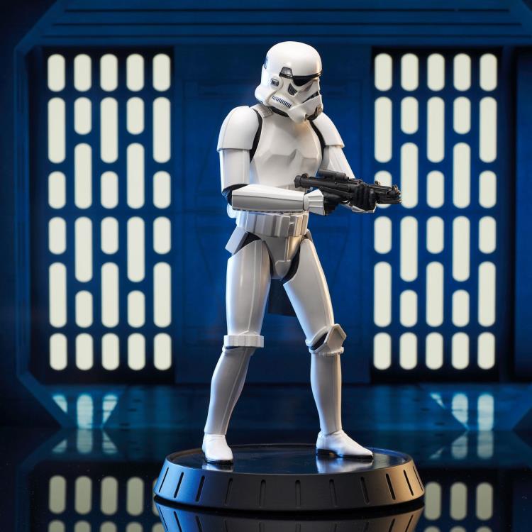 Star Wars: A New Hope Milestones Stormtrooper 1/6 Scale Limited Edition Statue Gallery Image 4