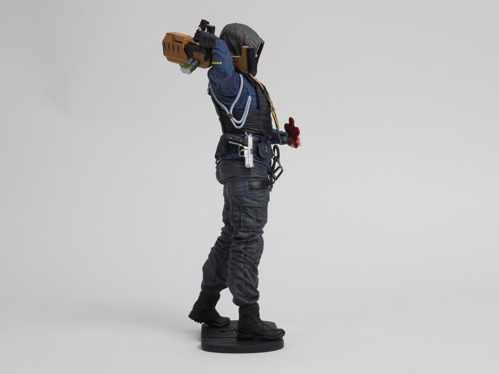Rainbow Six: Siege Hibana 1/8 Scale Statue Gallery Image 5