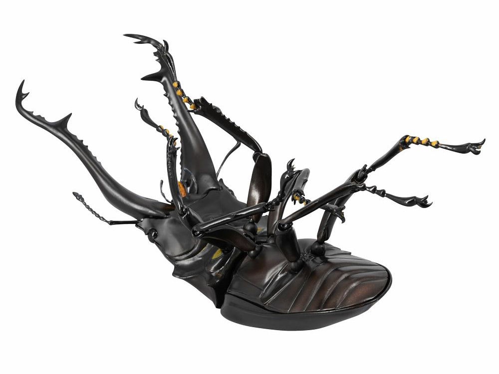 Revoltech RevoGeo RG007 Prosopocoilus giraffa (Giraffe Stag Beetle) Gallery Image 5