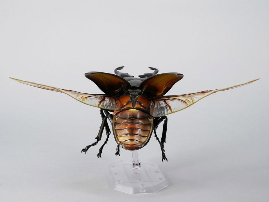 Revoltech RevoGeo RG007 Prosopocoilus giraffa (Giraffe Stag Beetle) Gallery Image 10