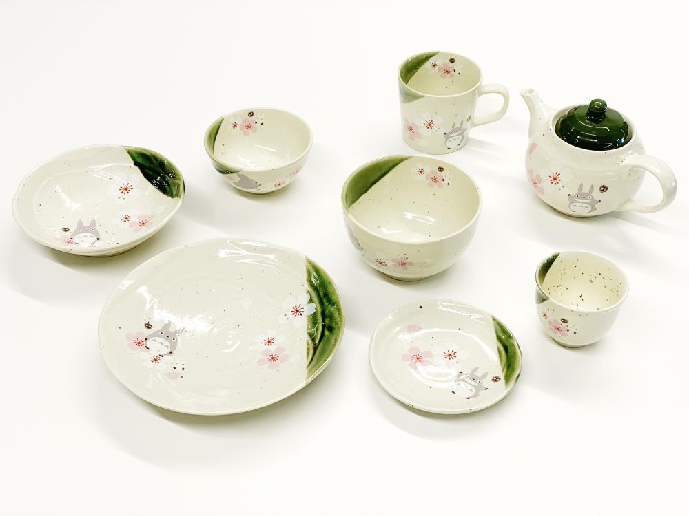 My Neighbor Totoro Sakura (Cherry Blossom) Dinner Plate Gallery Image 6