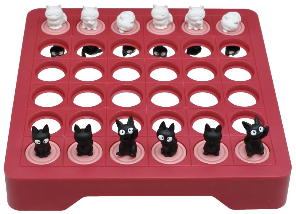 Kiki's Delivery Service: Jiji and Lily Reversi Board Game Gallery Image 5