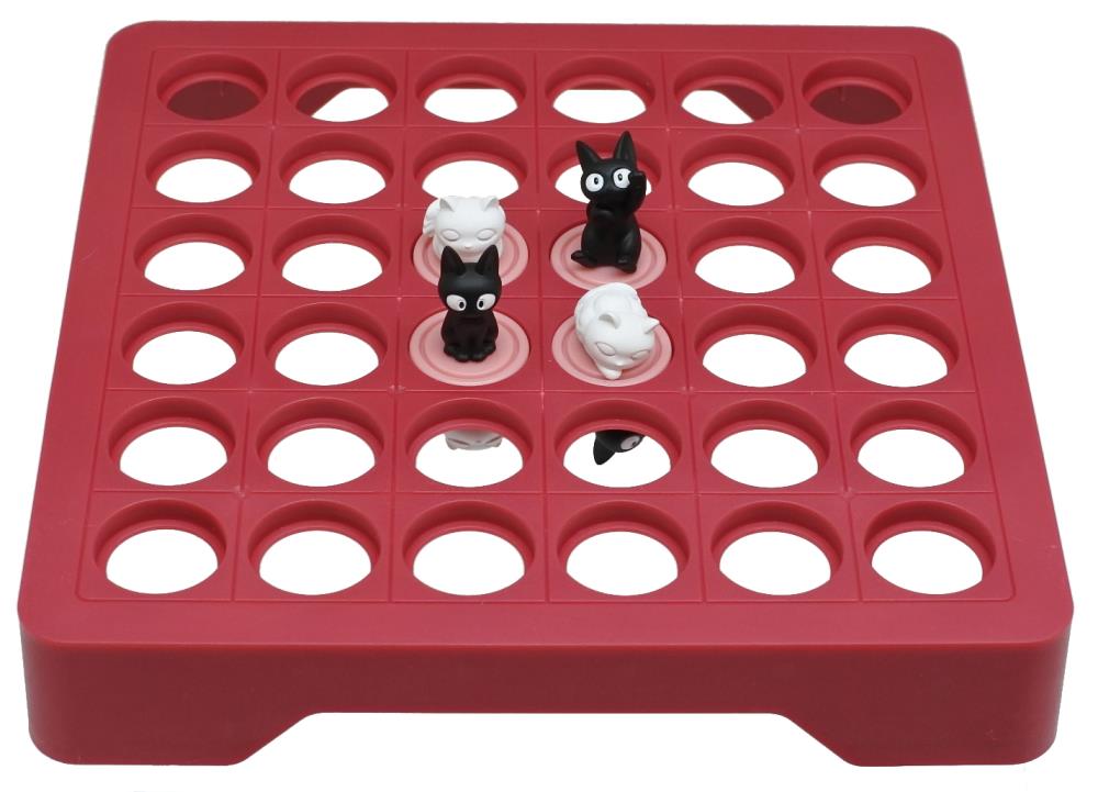 Kiki's Delivery Service: Jiji and Lily Reversi Board Game Gallery Image 6