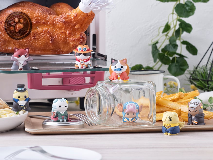 One Piece Mega Cat Project NyanPieceNyan! Vol.1 "I'm Gonna be King of Paw-rates!!" Box of 8 Figures Gallery Image 9