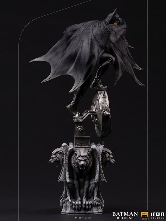 Batman Returns Batman 1/10 Deluxe Art Scale Limited Edition Statue Gallery Image 10