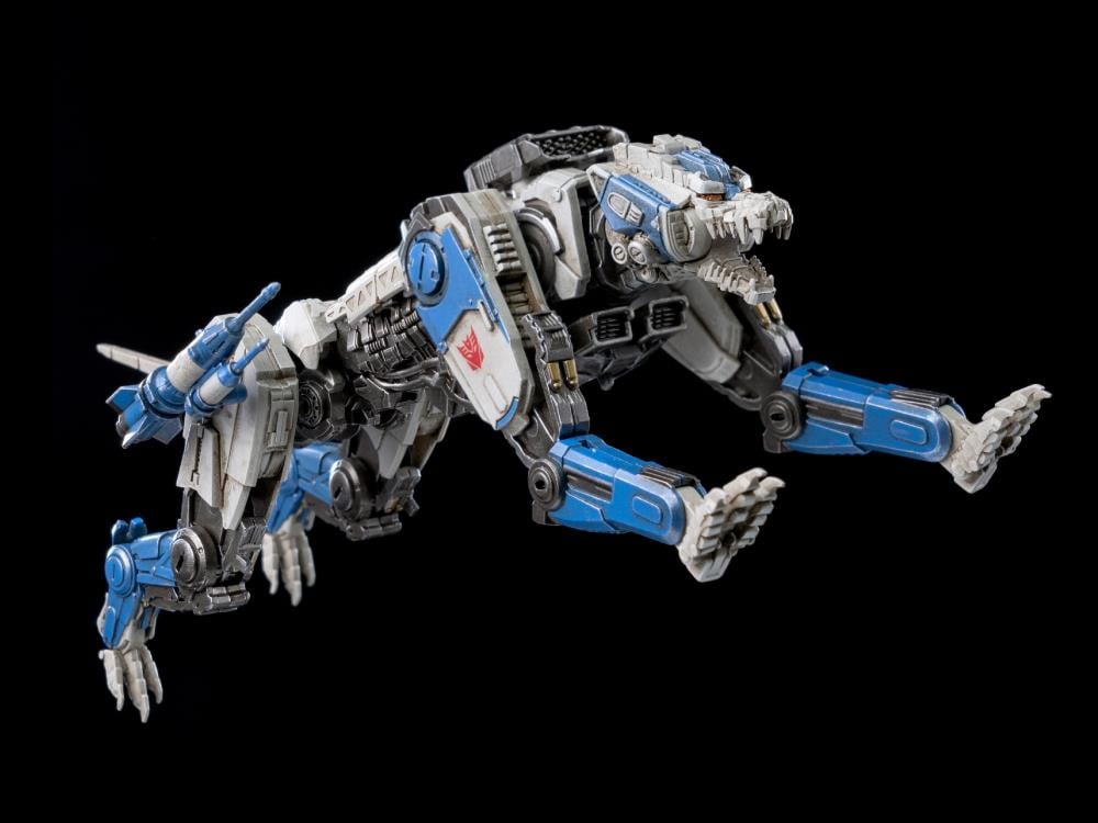 Transformers: Bumblebee DLX Scale Collectible Series Shattered Glass Soundwave and Ravage BBTS Exclusive Gallery Image 16