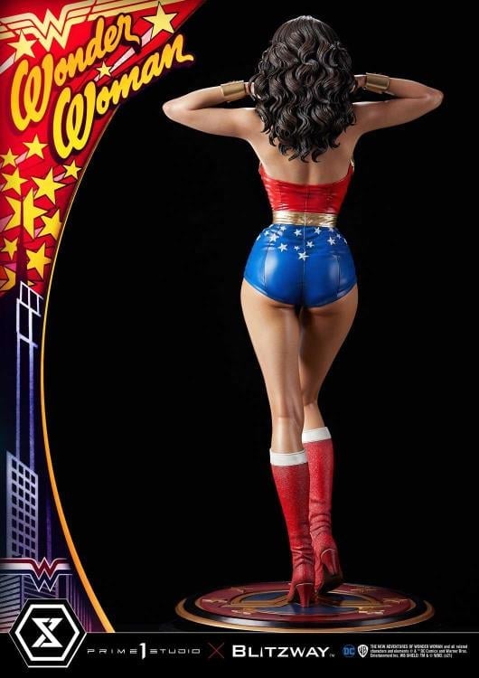 Wonder Woman (TV Series) Museum Masterline Wonder Woman 1/3 Scale Statue (With Bonus) Gallery Image 11