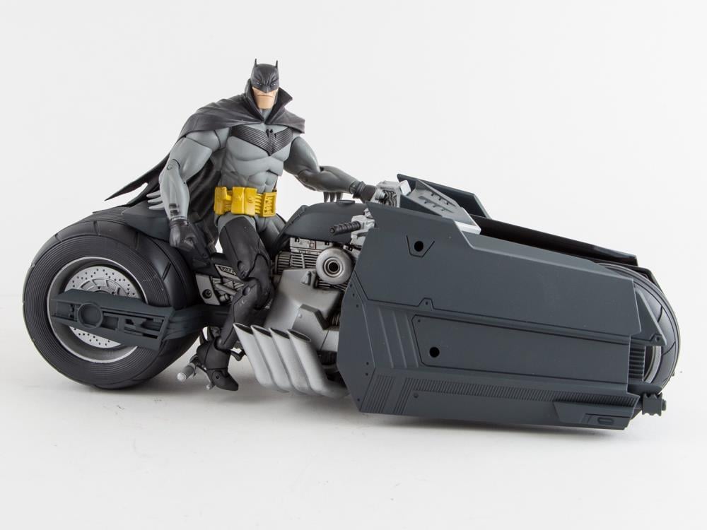 Batman: Curse of the White Knight DC Multiverse Batcycle Gallery Image 8
