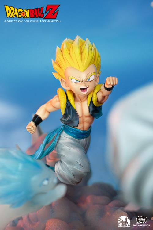 Dragon Ball Z Gotenks vs. Majin Buu 1/6 Scale Limited Edition Statue Gallery Image 9