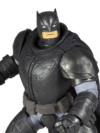 Batman: The Dark Knight Returns DC Multiverse Armored Batman Action Figure Gallery Image 2