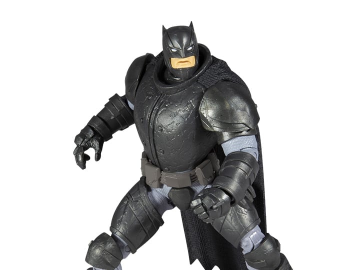 Batman: The Dark Knight Returns DC Multiverse Armored Batman Action Figure Gallery Image 1