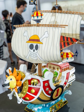 One Piece Thousand Sunny Limited Edition Statue Gallery Image 2
