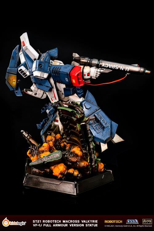 Robotech ST21 Valkyrie VF-1J (Full Armor Version) Statue Gallery Image 8