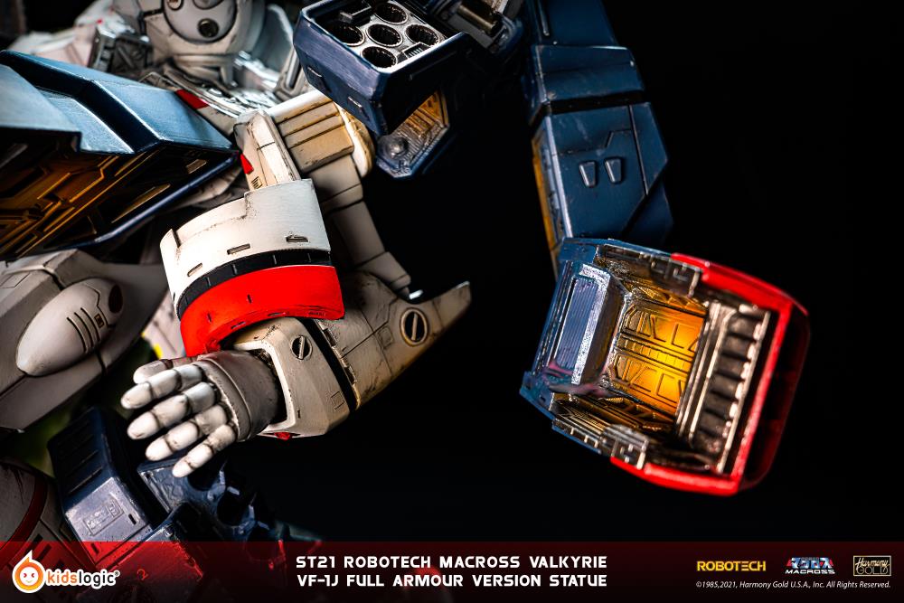 Robotech ST21 Valkyrie VF-1J (Full Armor Version) Statue Gallery Image 21