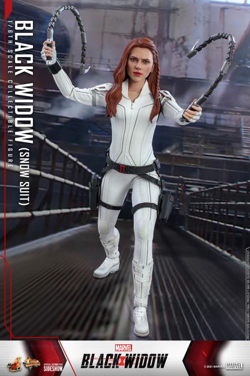 Black Widow MMS601 Black Widow (Snow Suit) 1/6th Scale Collectible Figure Gallery Image 9