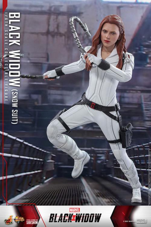 Black Widow MMS601 Black Widow (Snow Suit) 1/6th Scale Collectible Figure Gallery Image 8