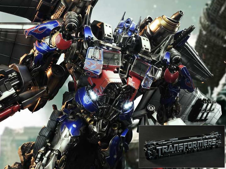 Transformers: Dark of the Moon Museum Masterline Jetwing Optimus Prime (Bonus Ver.) Statue Gallery Image 1