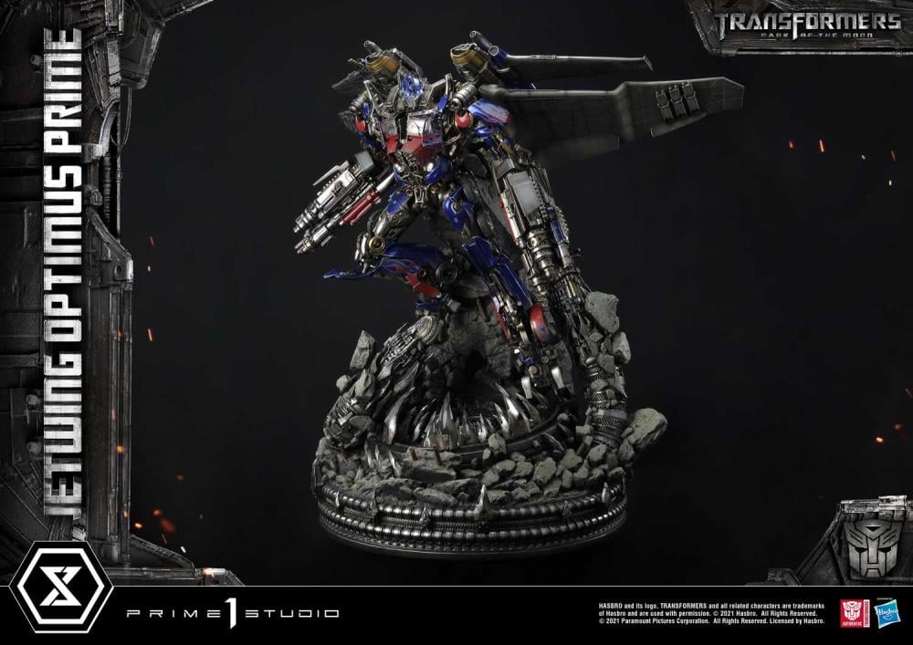 Transformers: Dark of the Moon Museum Masterline Jetwing Optimus Prime (Bonus Ver.) Statue Gallery Image 6
