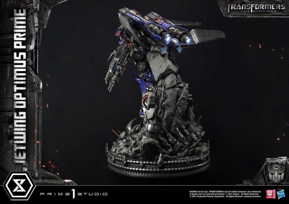Transformers: Dark of the Moon Museum Masterline Jetwing Optimus Prime (Bonus Ver.) Statue Gallery Image 7