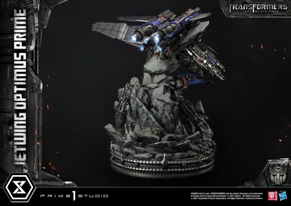 Transformers: Dark of the Moon Museum Masterline Jetwing Optimus Prime (Bonus Ver.) Statue Gallery Image 8