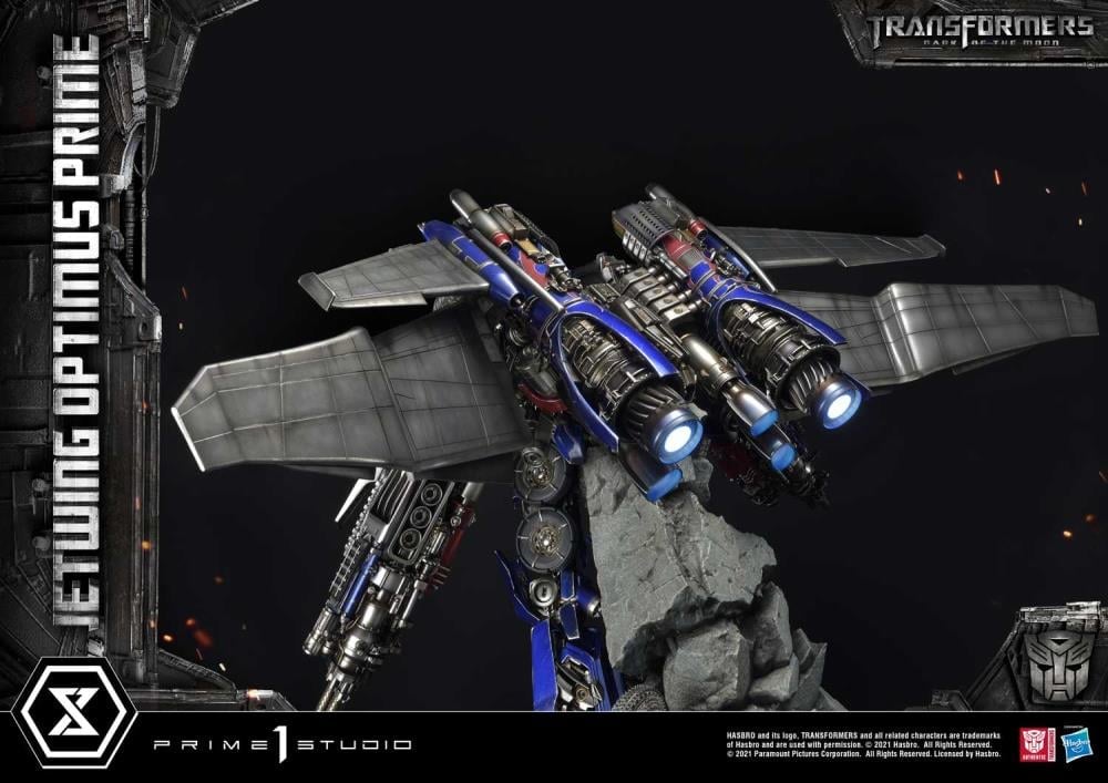 Transformers: Dark of the Moon Museum Masterline Jetwing Optimus Prime (Bonus Ver.) Statue Gallery Image 16