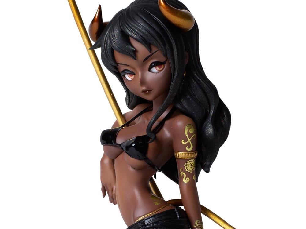 One Piece BUSTERCALL Devilish Nami (Dark Color) Limited Edition Figure & Art Book (2019-2020) Gallery Image 7