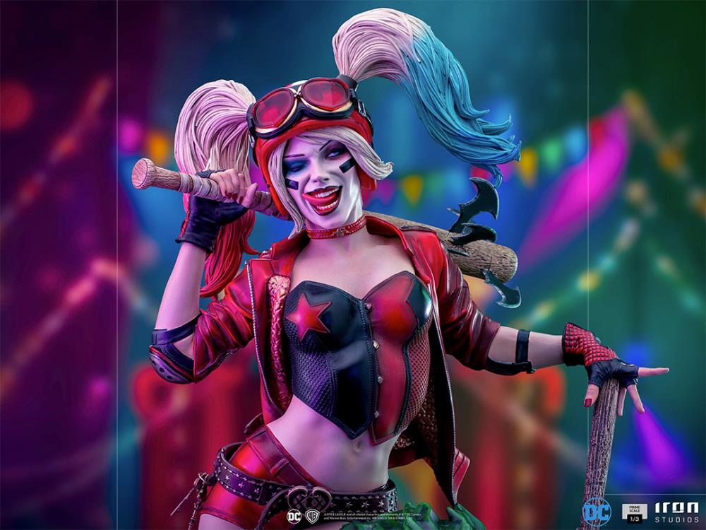 DC Comics Harley Quinn 1/3 Scale Statue Gallery Image 9