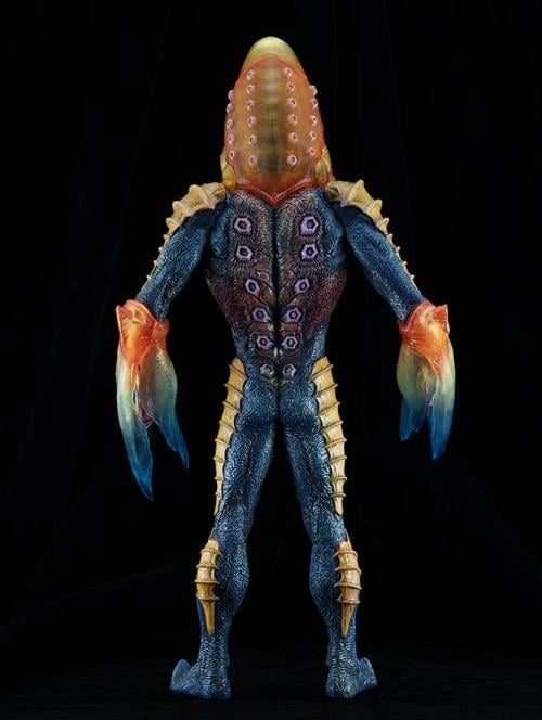Ultraseven Nirasawa×Kaiju Remix Series Alien Metron Statue Gallery Image 6