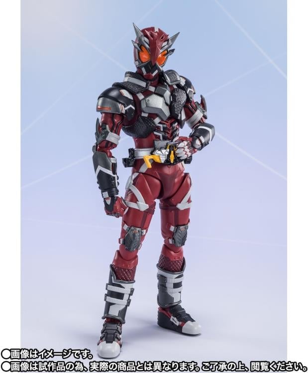 Kamen Rider S.H.Figuarts Kamen Rider Ikazuchi Exclusive Action Figure Gallery Image 4